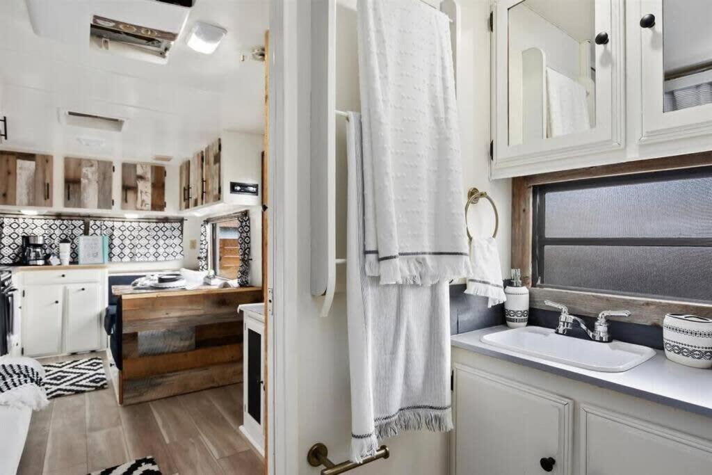 #Stayinmydistrict Twin Falls Backyard Glamper Extérieur photo